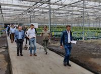 Statenleden Gelderland bezoeken innovatief tuinbouwcluster